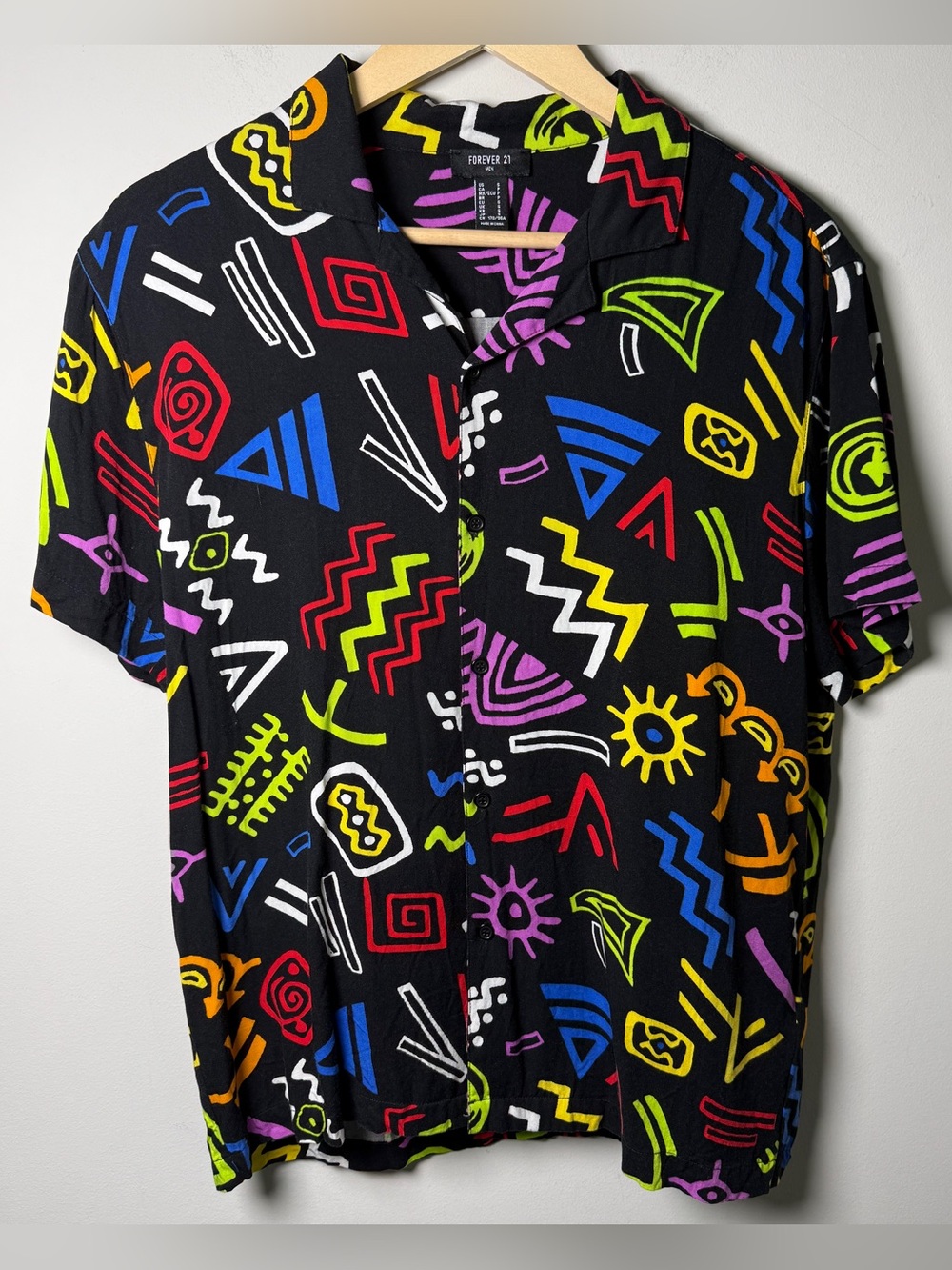 Forever 21 Men Neon Geometric Print Rayon Camp Shirt 90s Aesthetic Size S
